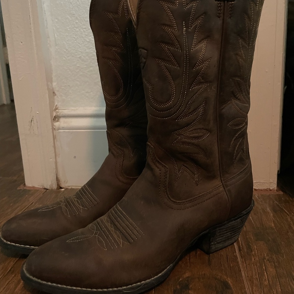 Ariat Cowgirl Boots